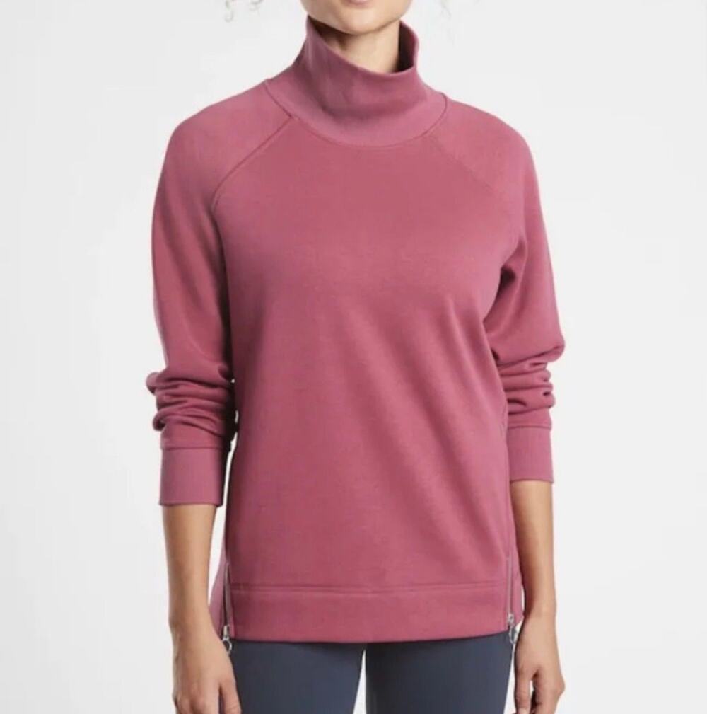 Athleta Cozy Karma Turtleneck Sweatshirt Berry Burgundy Size XS